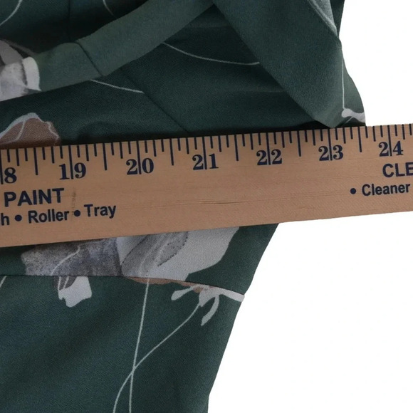 AVA & VIV  || Women's Flowy Floral Blouse Peach Sea Glass Green 1X - Picture 5 of 7